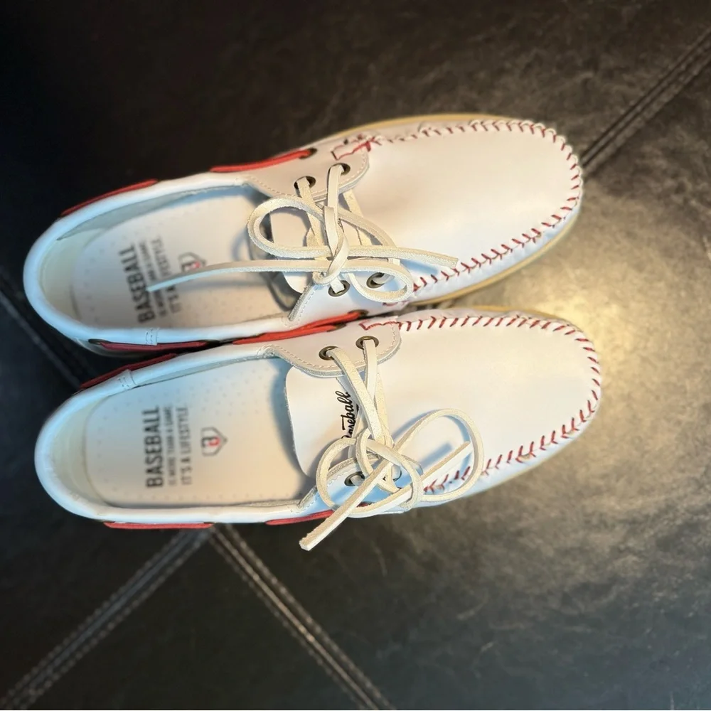 NIB Baseball 101 White and Red Men's Boat Shoes size 6